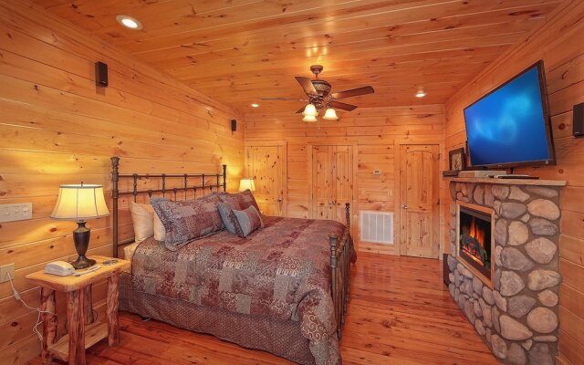 Moonstruck Apartment 1