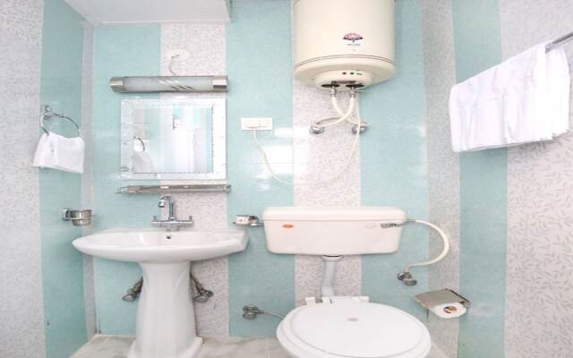 OYO 10410 Home Mountain View Panthaghati