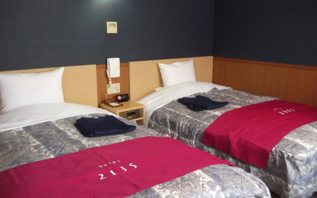 Hotel 2135