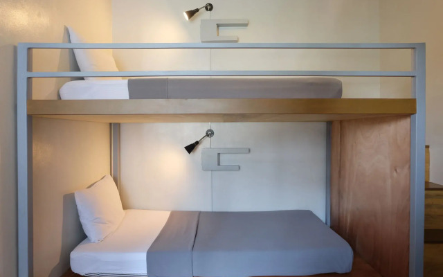 Z Hostel