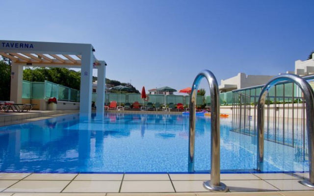 Mythos Platanias Apartments