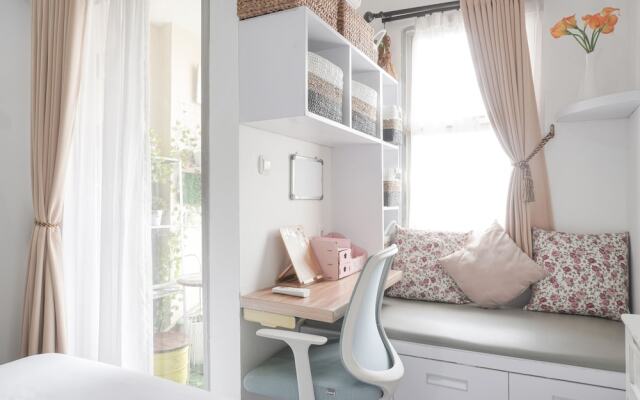 Fancy And Nice Studio At Belmont Residence Puri Apartment
