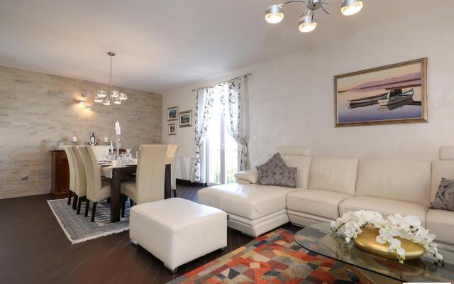 Monty in Pridraga with 3 bedrooms and 1 bathrooms