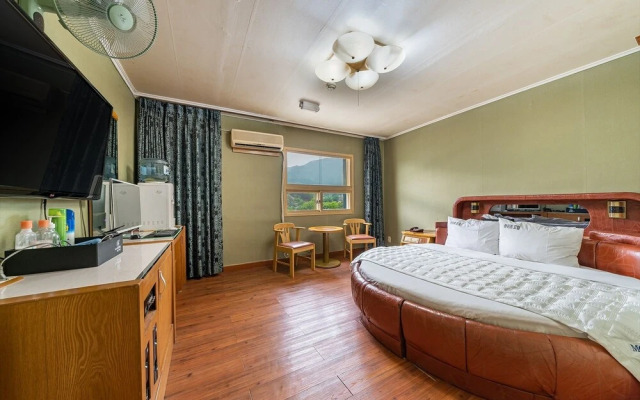 Pocheon (Ildong) Hite