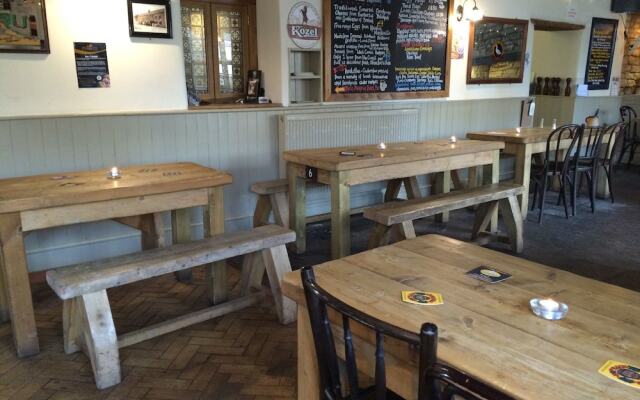 The Cross Keys Inn