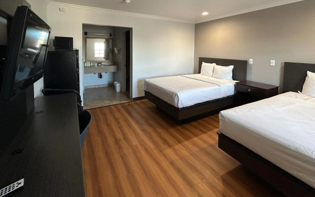 Studio 6 Mojave, CA - Airport