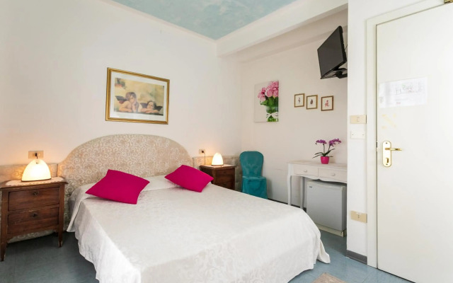Hotel Elpiro