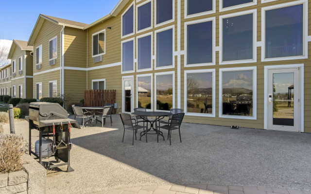 Best Western Plus Grapevine Inn