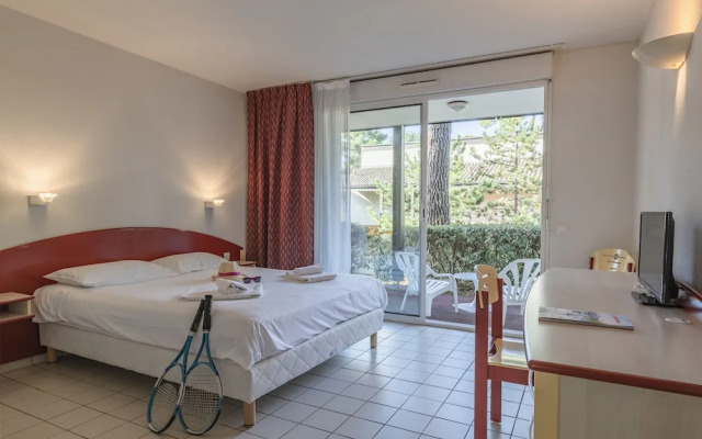 Azureva Ronce Les Bains