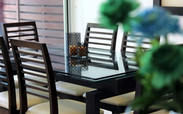 Elements Garden House 12 2 Bedroom Condo