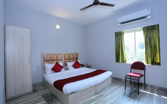 OYO Flagship 16910 Hotel Prince Palace