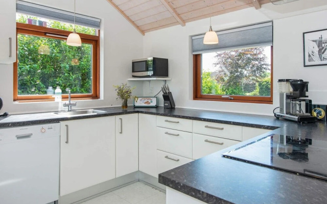 8 Person Holiday Home in Ebeltoft-by Traum