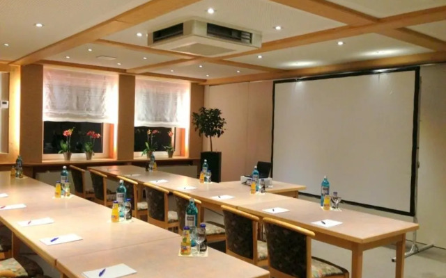 TIPTOP Hotel Hirt
