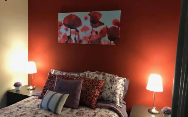 Fantastic & Cozy #8: Condo Close To the Beach