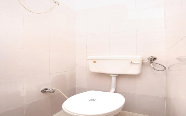 Hotel HC Residency by OYO Rooms