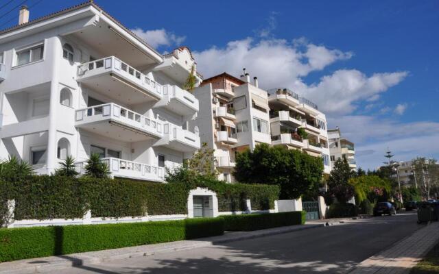 145 M2 Seaside Apartment