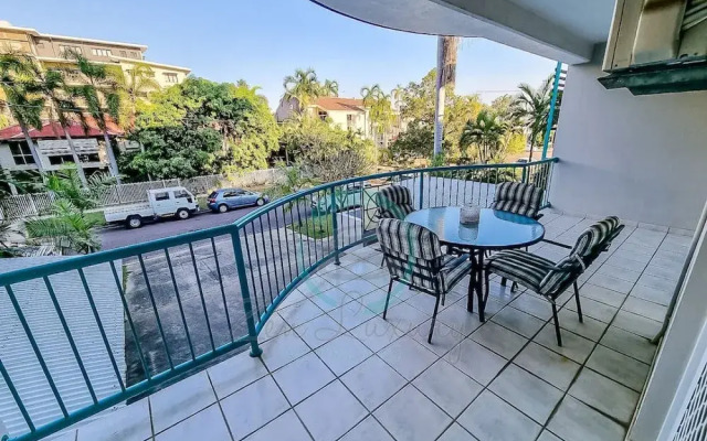Zencity Balcony Outdoor Dining Mindal Markets