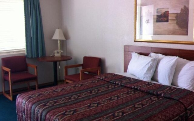 Legacy Inn & RV Park