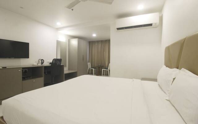 Hotel Ssr Grand