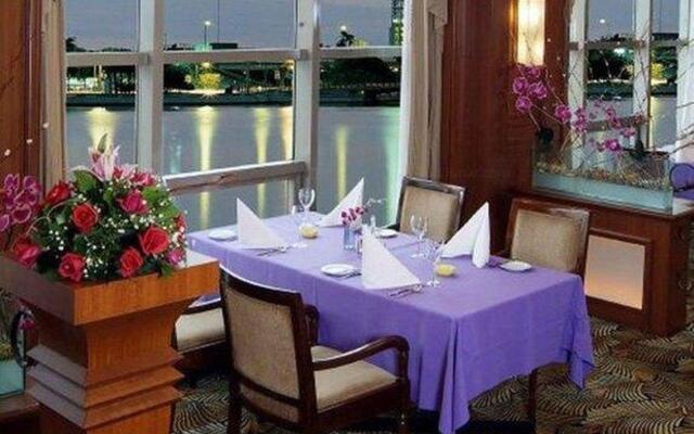 Gladden Hotel Shilong