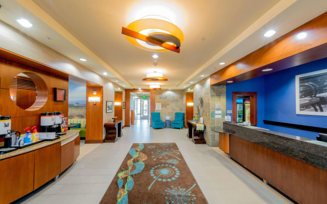 Hampton Inn & Suites Riverside/Corona East - фото 2