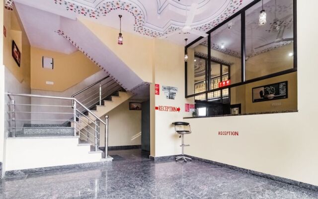 OYO 11940 Hotel Yellow Park