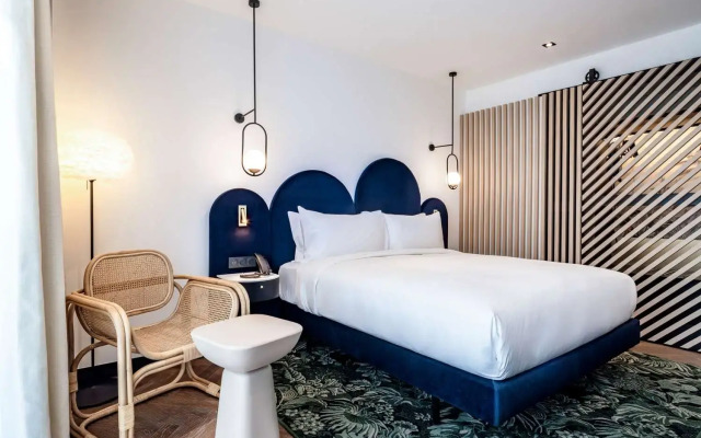 DoubleTree by Hilton Nice Centre Iconic