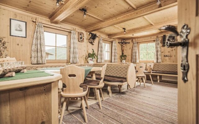 Farm Resort Geislerhof -Family Chalet-