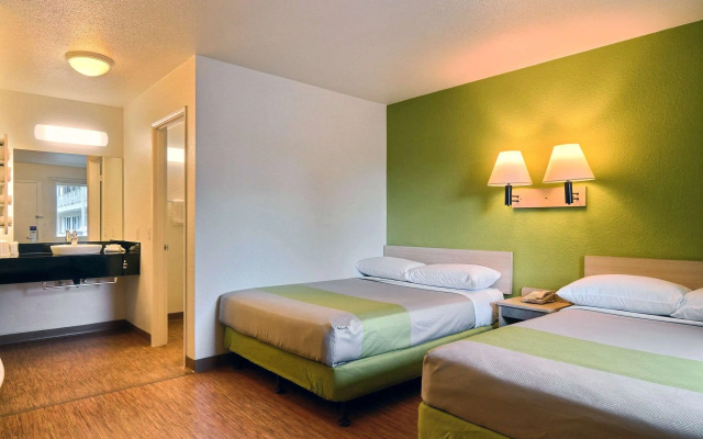 Motel 6 Tumwater, WA - Olympia