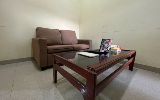 Hotel O Kost Naura