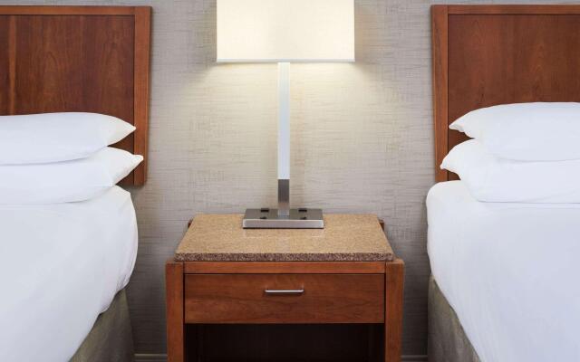 Hyatt Centric Chicago Ohare