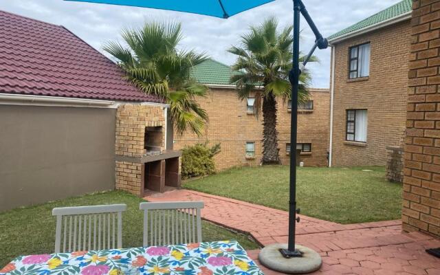 Seaside Vacation Studio @ Shearwater Myoli Beach