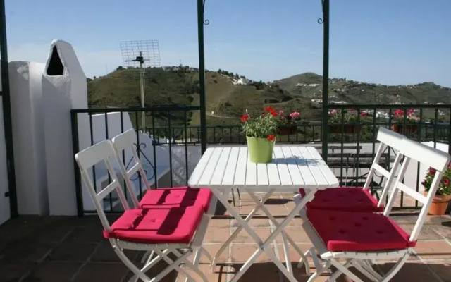La Vista - con piscina - with pool