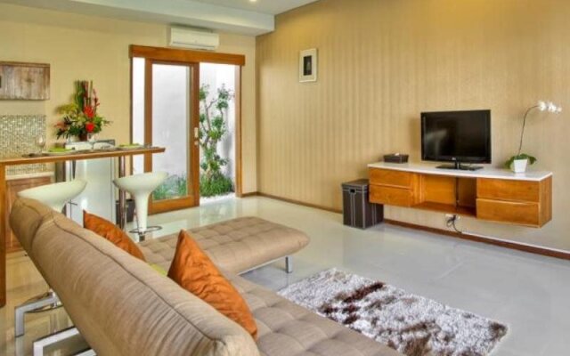 Balcony Living Apartment