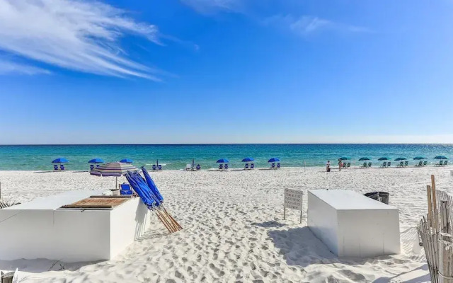 Destin Towers 111