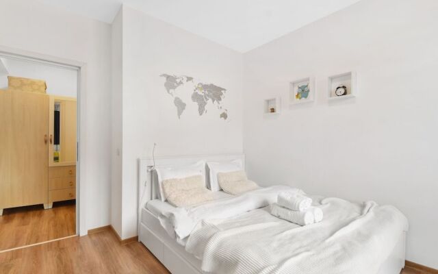One Bedroom with Mountain View