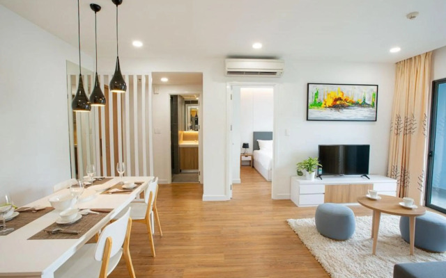 Republic Plaza Serviced Apartment