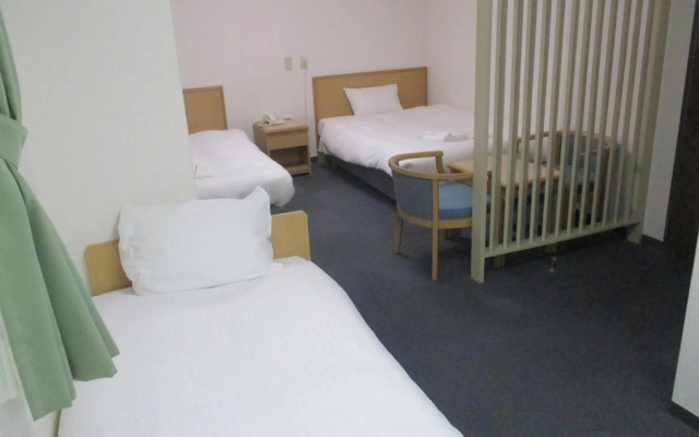 Hotel Green Well