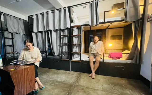 Wanderlust Hostel & Guest House
