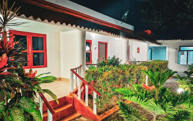 Sands Courtyard