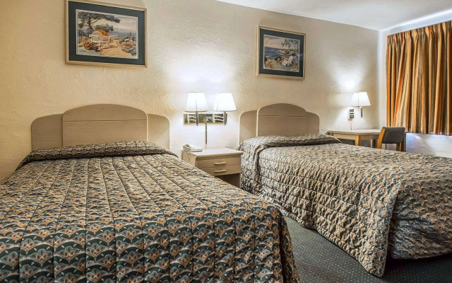 Rodeway Inn Gainesville - University Area