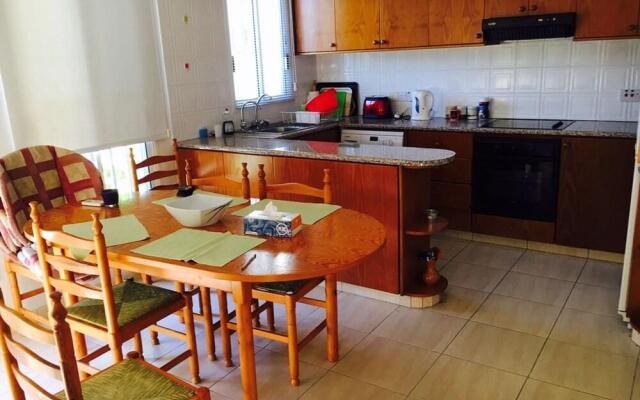 Apartment in Kato Paphos