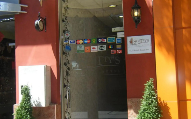 Scotty's Boutique Hotel