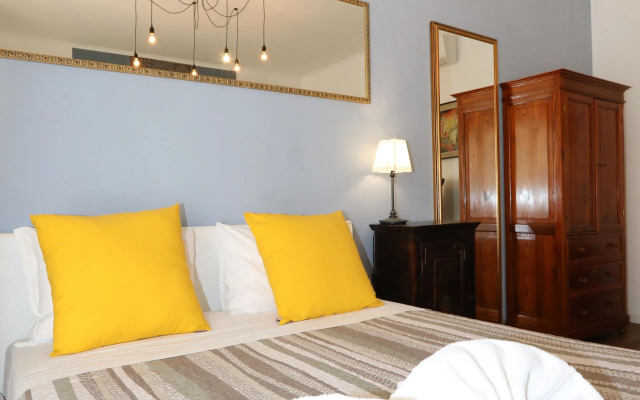 Unique Luxury Apartment and Rooms