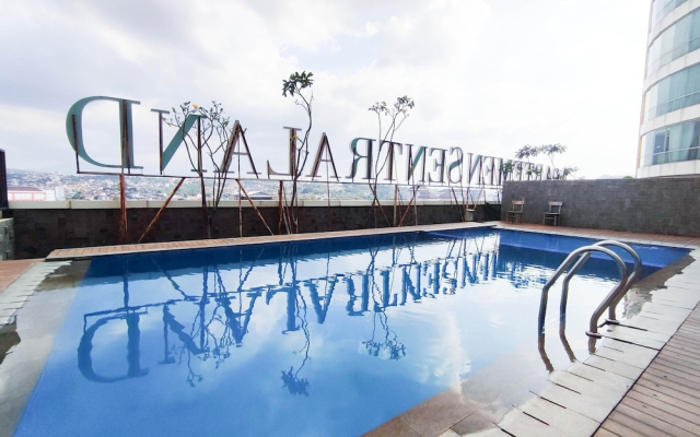 Best Deal And Comfy Studio Apartment At Sentraland Semarang