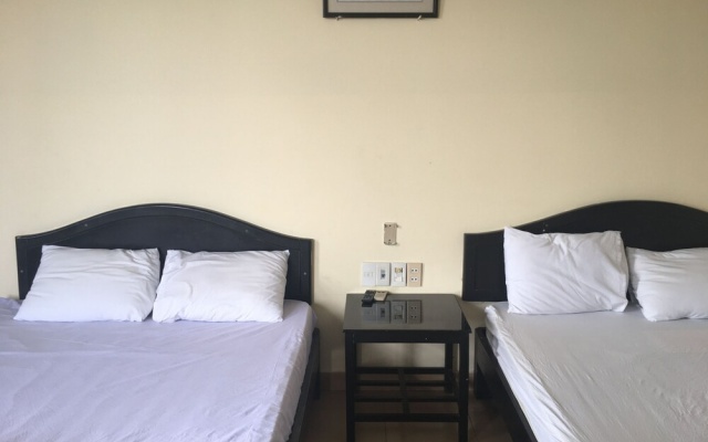 SPOT ON 924 Song Cam Hotel – Guest Rooms – Hue
