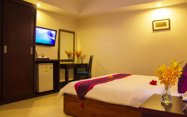 Skyline Boutique Hotel