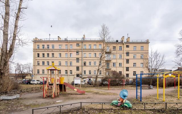 Apartments on Obukhovskaya Oborona Avenue 97