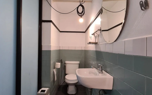 Hand Hotel