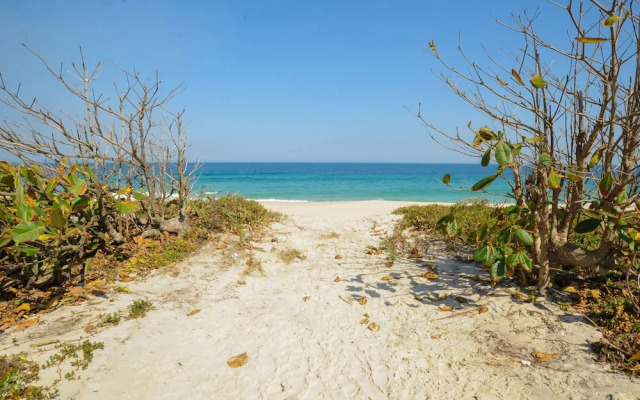 Casa Beira-mar com Piscina em Saquarema RJ